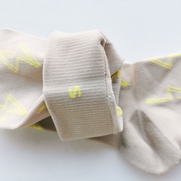 Figs Lightning Bolt Compression Socks Size S Energize Style Comfort - Picture 3 of 3